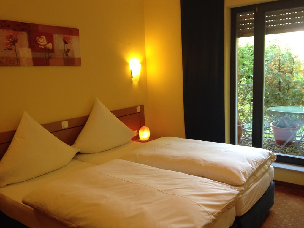 Bio Hotel Bayerischer Wirt Augsbourg Chambre photo