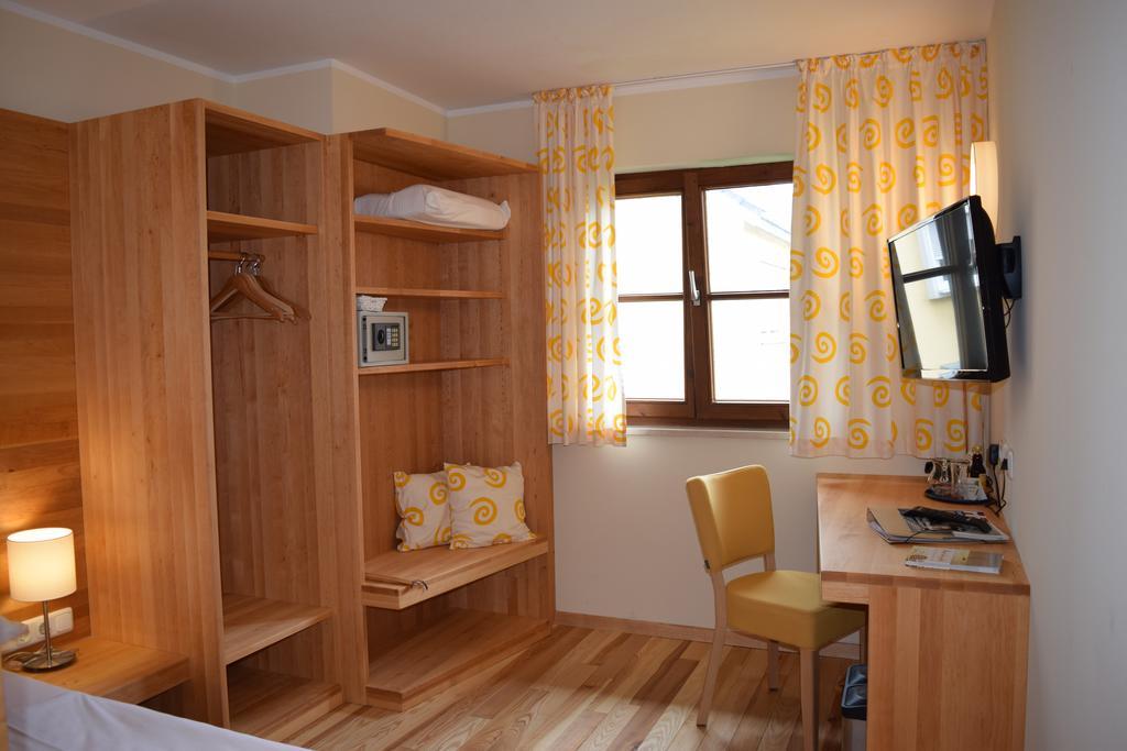 Bio Hotel Bayerischer Wirt Augsbourg Extérieur photo