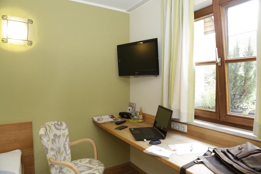 Bio Hotel Bayerischer Wirt Augsbourg Extérieur photo