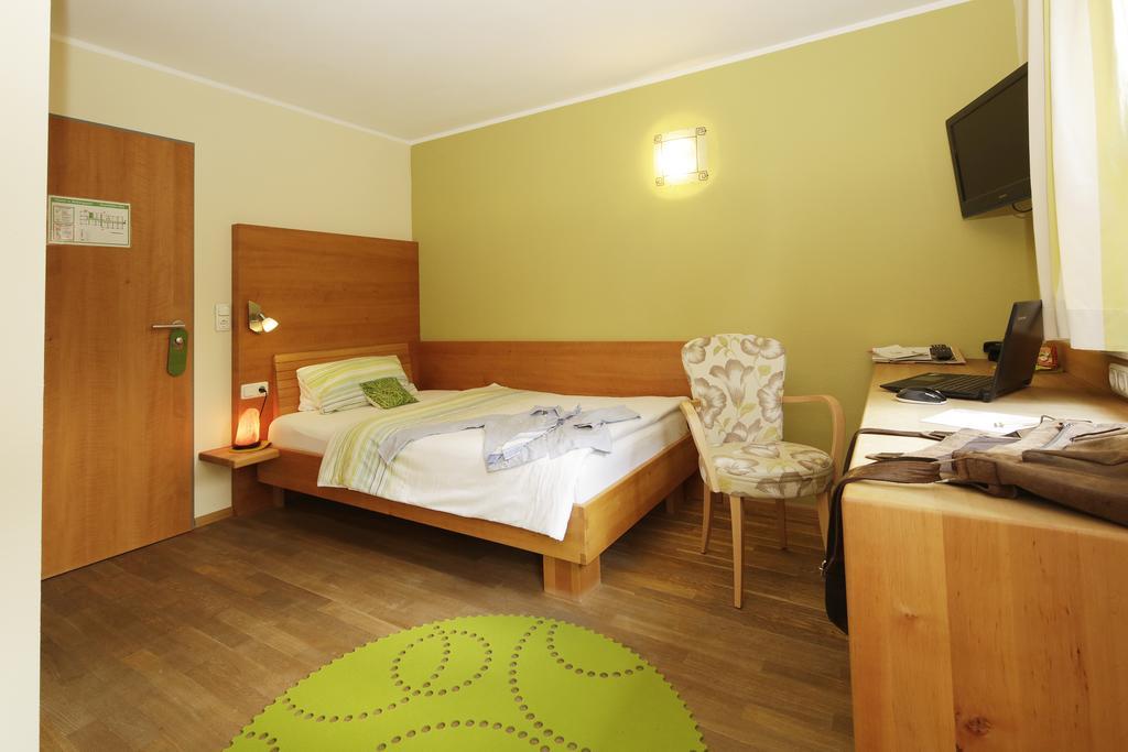 Bio Hotel Bayerischer Wirt Augsbourg Extérieur photo