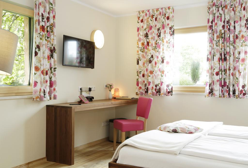 Bio Hotel Bayerischer Wirt Augsbourg Extérieur photo